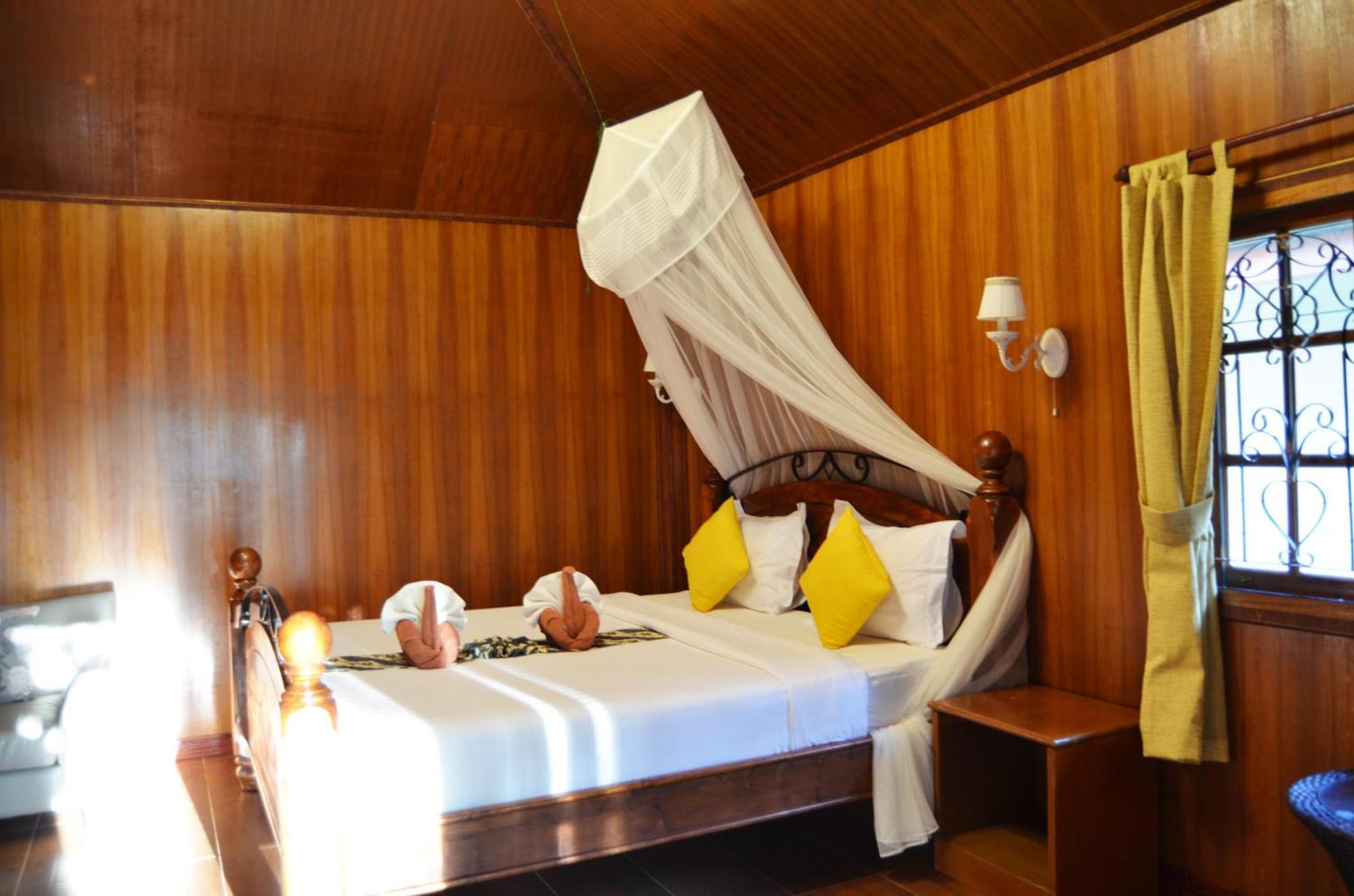 Sayang Beach Resort Koh Lanta Bagian luar foto