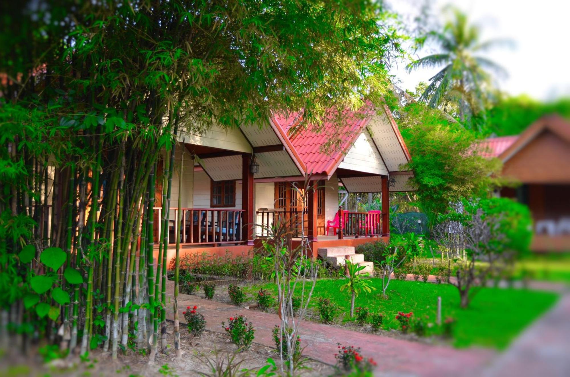 Sayang Beach Resort Koh Lanta Bagian luar foto