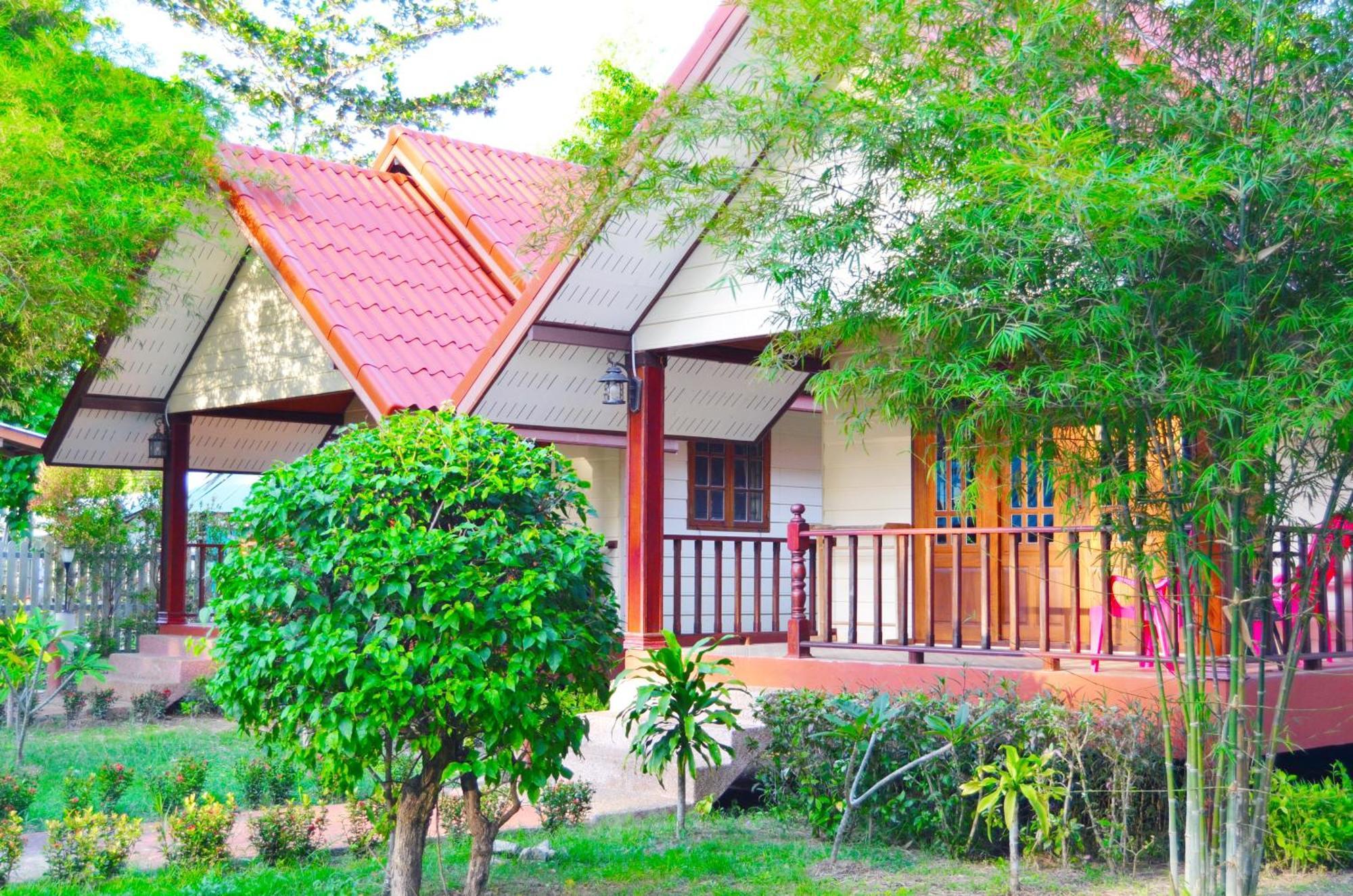 Sayang Beach Resort Koh Lanta Bagian luar foto