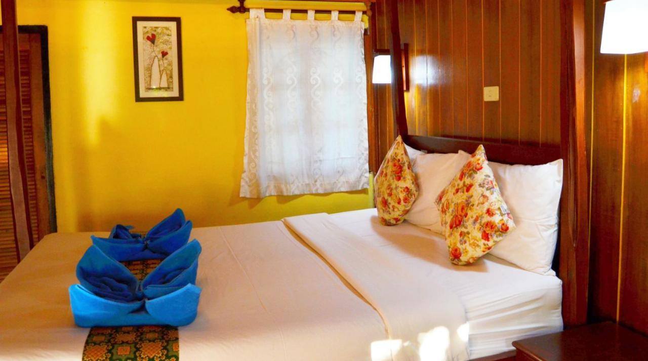 Sayang Beach Resort Koh Lanta Bagian luar foto