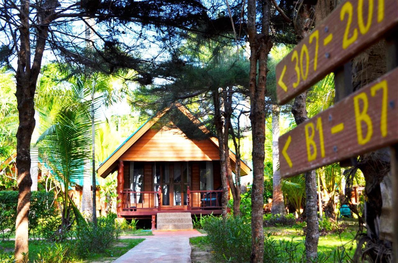 Sayang Beach Resort Koh Lanta Bagian luar foto
